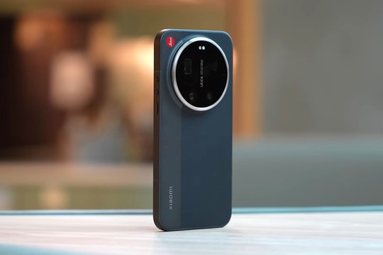 Chi phí sửa chữa Xiaomi 17 Ultra: Thay bo mạch chủ đắt ngang smartphone tầm trung