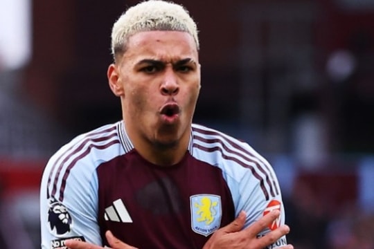 Tin chuyển nhượng 4/1: Chelsea chi 150 triệu euro cho Rogers, Real Madrid chốt kế hoạch Rodri