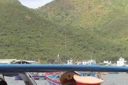 Thuyền trưởng tàu khách bị phạt vì hơi men từ tận... đêm trước