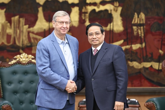 Tập đoàn kinh tế tư nhân lớn nhất của Nga sẵn sàng chuyển giao công nghệ, đào tạo bài bản nhân sự tại Việt Nam
