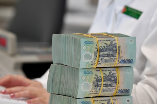 Lãi suất ngân hàng hôm nay 5/1/2026: MSB và VPBank đồng loạt tăng, cao nhất tới 8%