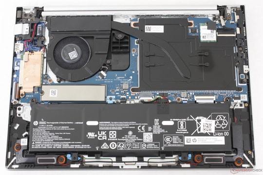 HP EliteBook 6 G1q 14: Pin bền bỉ gần 16 giờ nhờ công nghệ Qualcomm ARM