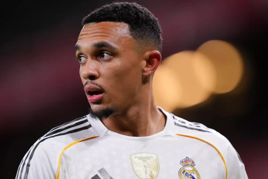 Real Madrid cân nhắc bán Trent Alexander-Arnold với giá 40 triệu Euro