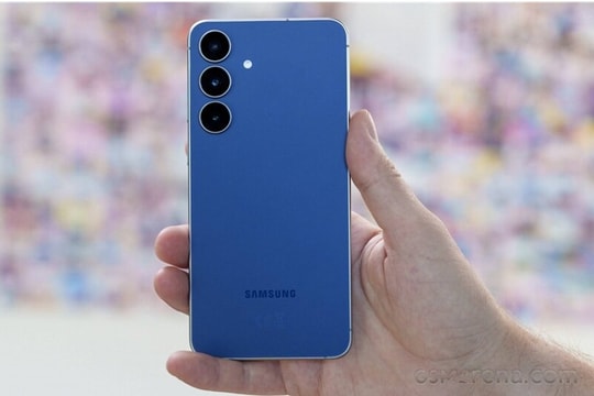 Samsung Galaxy S25 FE giảm giá mạnh 5 triệu đồng: Cấu hình flagship giá cận tầm trung