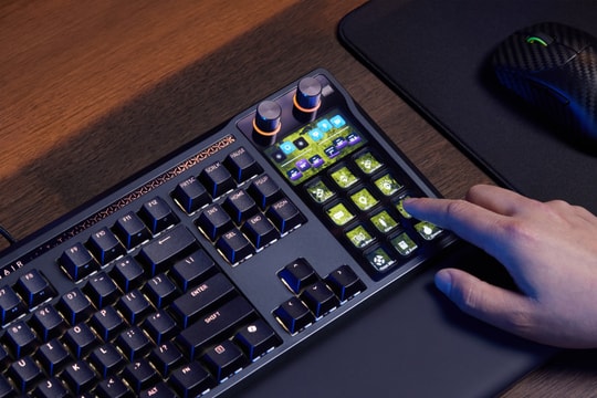 Bàn phím cơ Corsair Galleon 100 SD tích hợp Stream Deck ra mắt với giá 349,99 USD