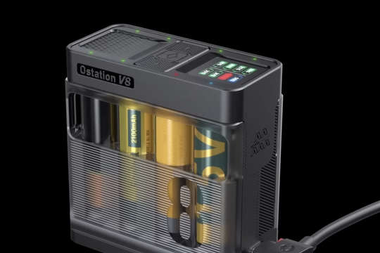 Olight ra mắt Ostation V8: Bộ sạc đa năng kiêm sạc dự phòng cho pin AA và AAA