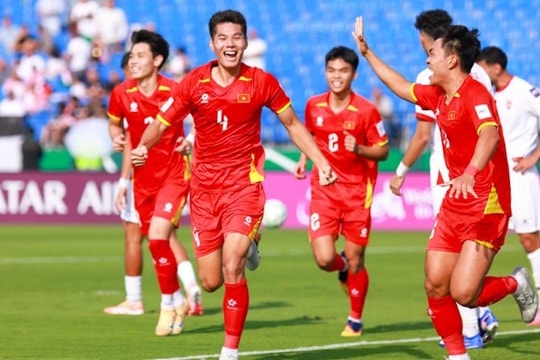 AFC đánh giá cao màn trình diễn của U23 Việt Nam; Barcelona vào chung kết Siêu cúp Tây Ban Nha