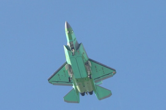 Tiêm kích tàng hình J-35A đầu tiên chính thức gia nhập Không quân Trung Quốc