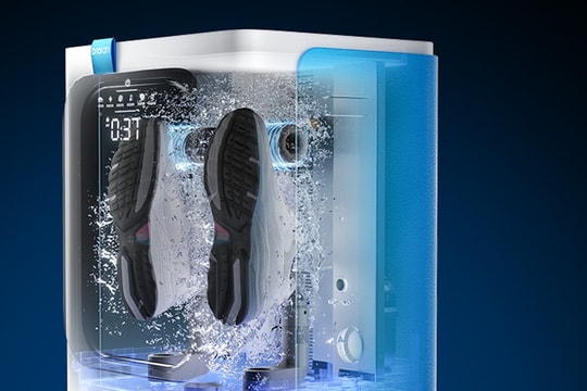 Brolan ra mắt Robot Smart Shoe Cleaning 1.0: Giải pháp giặt sấy giày tự động bằng bọt khí nano