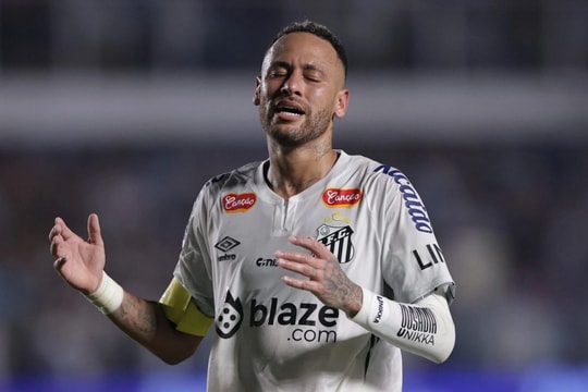 Tin chuyển nhượng 8/1: Neymar gia hạn với Santos, Real Madrid ra giá bán Rudiger