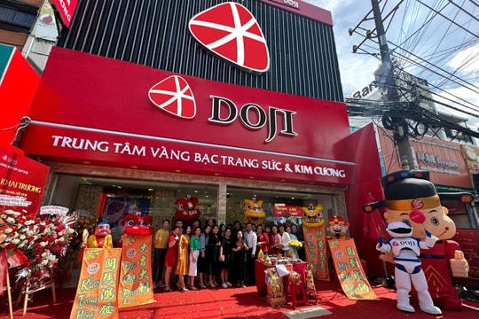 Giá vàng 15h chiều nay 10/1: Giá vàng thế giới, vàng miếng, vàng nhẫn