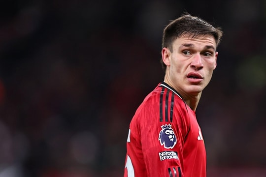 MU cân nhắc để Manuel Ugarte gia nhập Ajax sau khi sa thải Ruben Amorim