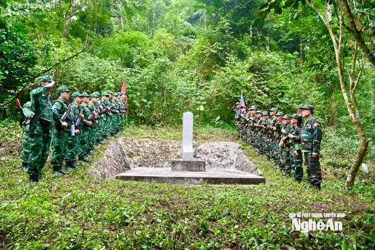 Quyết liệt ngăn chặn pháo thẩm lậu qua biên giới