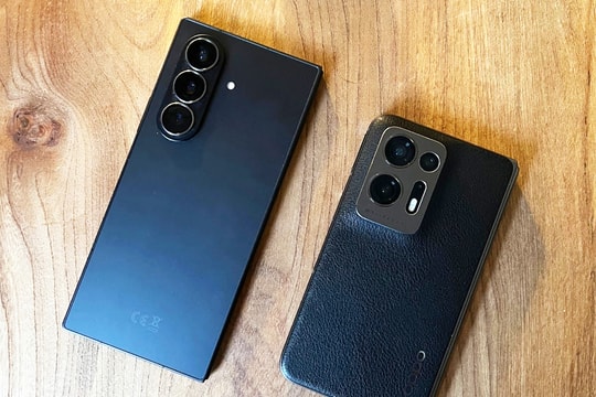 Oppo dự kiến ra mắt bộ đôi smartphone màn hình gập mới vào năm 2026 đối đầu Apple