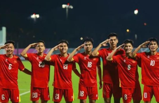 U23 Việt Nam toàn thắng tại châu Á: Truyền thông Hàn Quốc giải mã vũ khí của HLV Kim Sang Sik