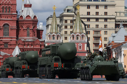 Nga tấn công mục tiêu tại Lviv bằng tên lửa Oreshnik: Phân tích kỹ thuật và tầm bắn