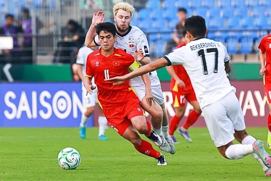 Khuất Văn Khang rực sáng giúp U23 Việt Nam chạm tay vào vé tứ kết giải châu Á