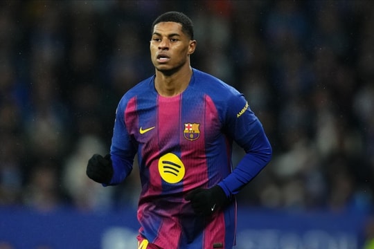 Chuyển nhượng MU 11/1: Rashford quyết ở lại Barca, Juventus muốn chiêu mộ Mazraoui