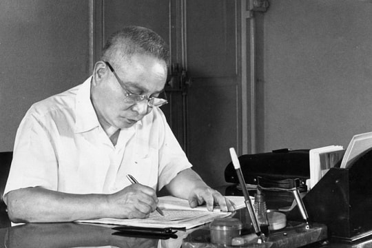 Trần Quốc Hoàn - người bộ trưởng trọn đời vì bình yên đất nước