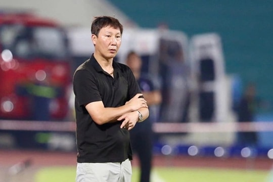 U23 Việt Nam sẵn sàng quyết đấu Saudi Arabia: Ông Kim Sang-sik và bài toán khóa cánh