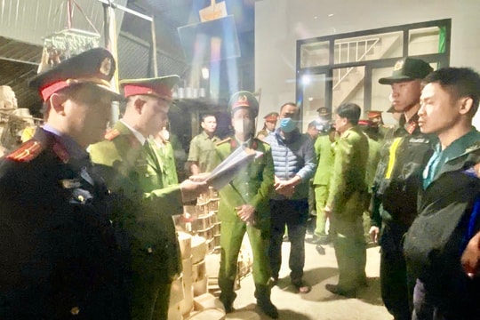 Khởi tố, bắt tạm giam người chiếm giữ gần 500 triệu đồng của người khác chuyển nhầm