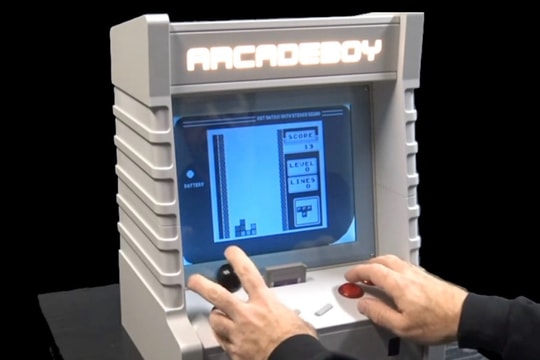 Arcadeboy: Biến Nintendo Game Boy thành máy chơi game thùng với màn hình 12,1 inch