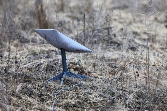 Starlink và vai trò xương sống liên lạc trong các cuộc xung đột hiện đại