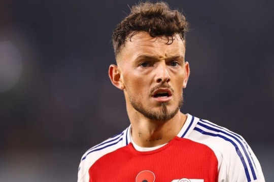 Arsenal chốt tương lai Ben White trước sự quan tâm từ Everton và David Moyes