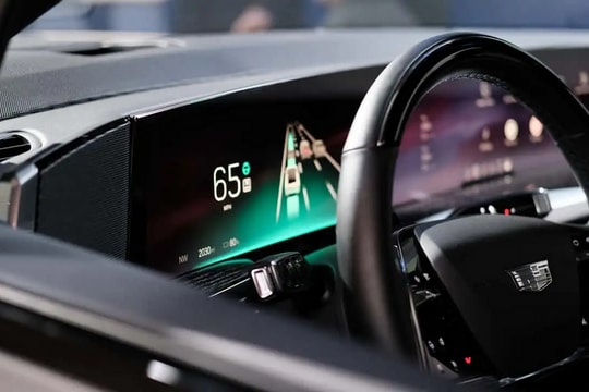 GM Super Cruise thế hệ mới: Công nghệ lái rảnh tay rảnh mắt thách thức Tesla từ năm 2028