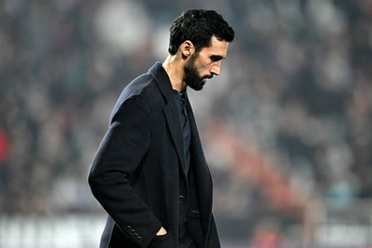 Real Madrid gục ngã trước đội hạng Nhì: Thảm họa 2-3 và 3 lỗ hổng thời hậu Xabi Alonso