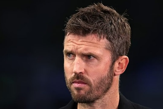 Man Utd chốt kế hoạch chuyển nhượng: Canh bạc của Michael Carrick và áp lực từ Tottenham