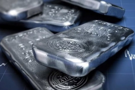 Giá bạc hôm nay 16/1 đồng loạt giảm mạnh, giá thế giới lùi về mốc 88,17 USD/ounce