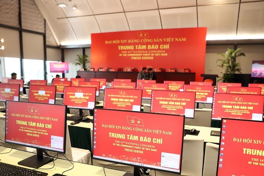 Bồi đắp niềm tin và khát vọng phát triển đất nước phồn vinh, văn minh, hạnh phúc