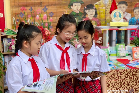 Phát động Cuộc thi 'Bác Hồ với thiếu nhi - Thiếu nhi với Bác Hồ' lần thứ 6 tại Nghệ An