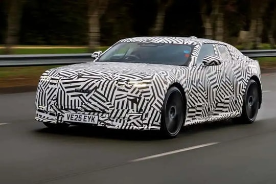 Jaguar Type 00 và tham vọng siêu sang: Từ bỏ 85% khách hàng để đấu Bentley