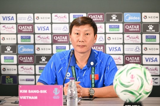 HLV Kim Sang-sik và vũ khí tinh thần giúp U23 Việt Nam sẵn sàng cho đại chiến Trung Quốc