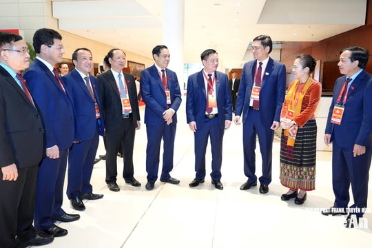 Các đại biểu dự Đại hội XIV của Đảng thảo luận về các mục tiêu, giải pháp phát triển đất nước trong kỳ nguyên mới