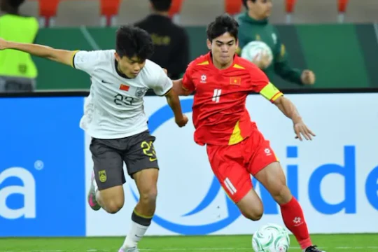 Lý giải cú sụp đổ của U23 Việt Nam: Tấm thẻ đỏ và 45 phút hiệp hai thảm họa