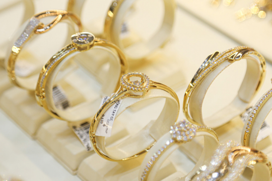 Giá vàng hôm nay 22/01/2026: Giá vàng SJC, vàng nhẫn, vàng thế giới lúc 10h sáng