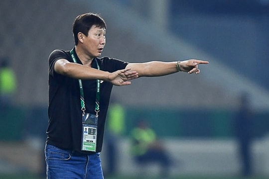 HLV Kim Sang-sik đối mặt bài toán khó: Vá hàng thủ U23 Việt Nam đấu U23 Hàn Quốc