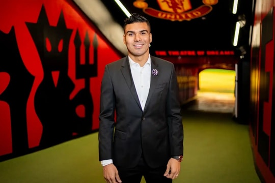 Casemiro chính thức chia tay Manchester United: Khép lại hành trình 4 mùa giải đầy kiêu hãnh