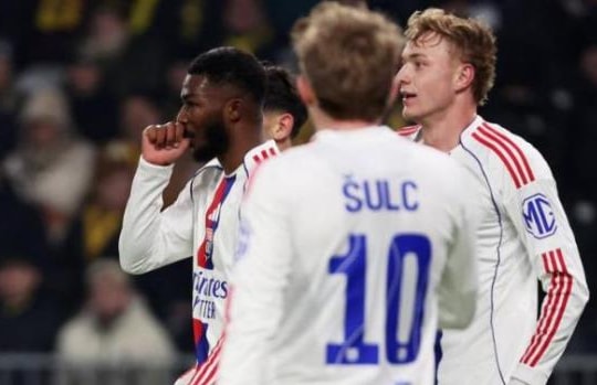 Lyon hạ Young Boys 1-0: Khoảnh khắc xuất thần của Maitland-Niles tại Europa League