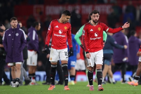 MU đối mặt cuộc đại phẫu 265 triệu bảng sau khi Casemiro xác nhận rời Old Trafford