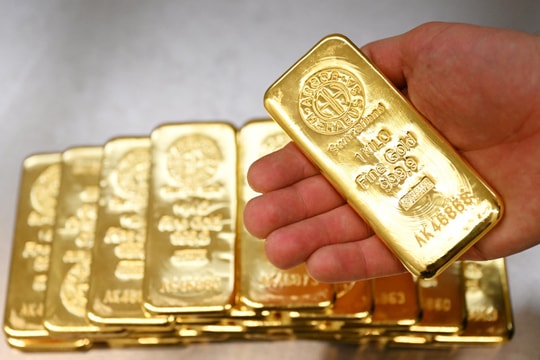 Giá vàng lúc 15h chiều 24/1/2026: Giá vàng thế giới, vàng miếng, vàng nhẫn