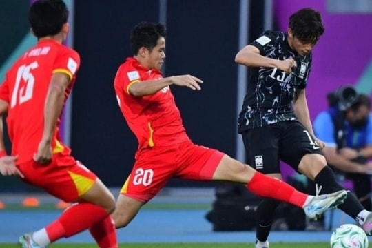 U23 Việt Nam quật ngã Hàn Quốc giành HCĐ: Tờ Siam Sport ngả mũ trước tinh thần thép