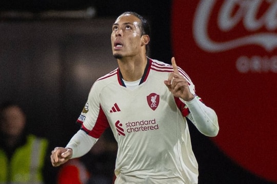 Liverpool trả giá vì hàng thủ mỏng: Thất bại 2-3 trước Bournemouth phơi bày sai lầm của Arne Slot