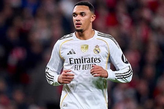 Tin chuyển nhượng sáng 26/1: Man City cân nhắc chiêu mộ Alexander-Arnold, Xabi Alonso có bước tiến quan trọng với Liverpool