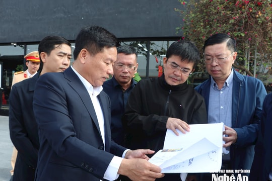 Phó Chủ tịch UBND tỉnh Hoàng Phú Hiền kiểm tra công tác chỉnh trang đô thị tại các phường Vinh Hưng, Vinh Phú, Trường Vinh