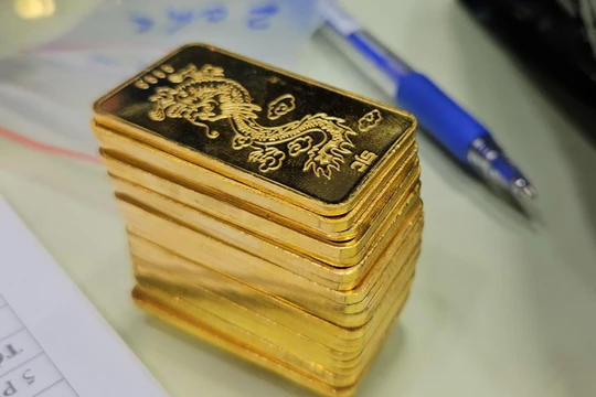 Giá vàng cập nhật 16h chiều nay 28/1/2026: Giá vàng SJC và vàng nhẫn tăng gần 7 triệu lên 184 triệu