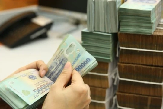 Áp lực lãi suất thả nổi tăng cao: Nhà đầu tư bất động sản đối mặt làn sóng cắt lỗ